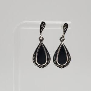 Vintage Dee Berkley Jewelry DBJ Black Onyx Sterling Marcasite Drop Earrings